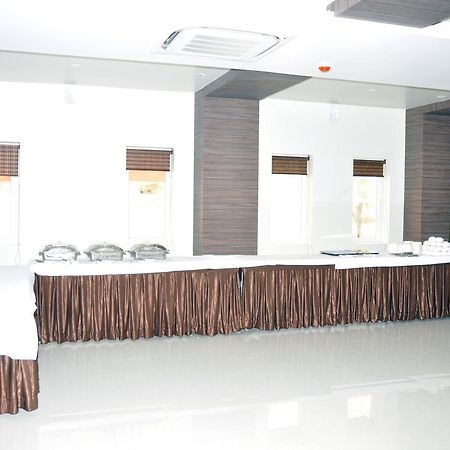 Hotel Dolphin Sambalpur Exterior photo